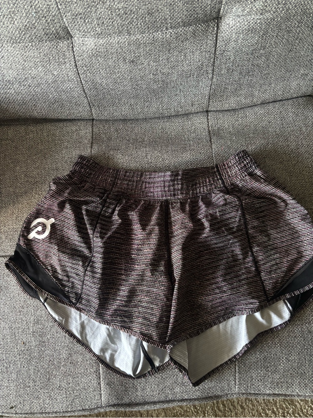 Lululemon Peloton Limitless 4" Hotty Hot Short Lined Womens 10 Tall Multicolor